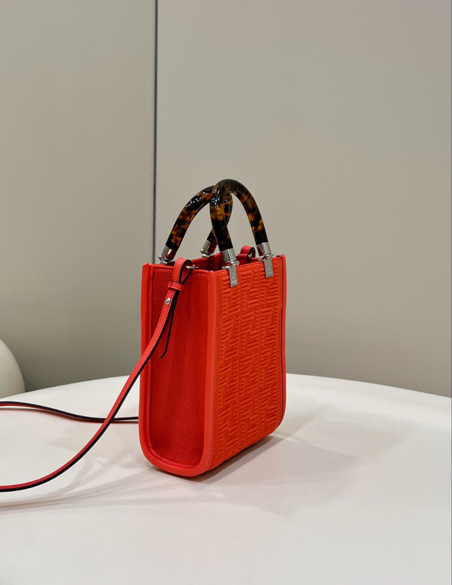 펜디 선샤인미니쇼퍼백 레드3.jpg