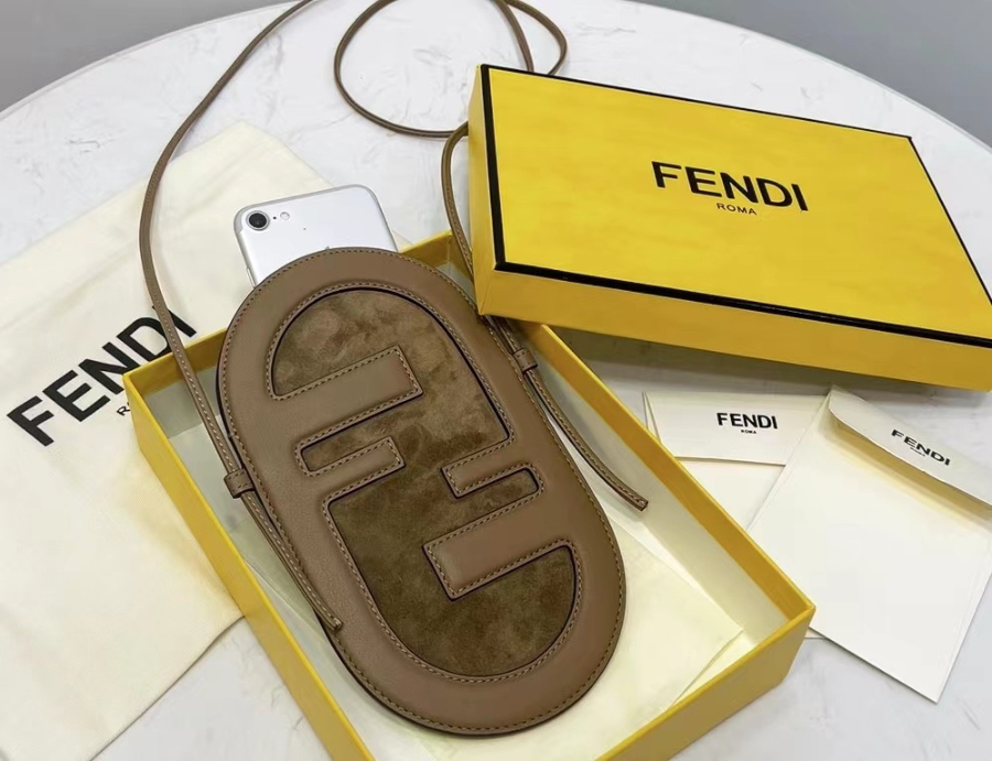 펜디 오락폰홀더백 브라운2.jpg