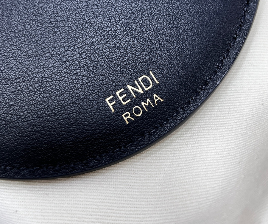 펜디 오락폰홀더백 블랙4.jpg