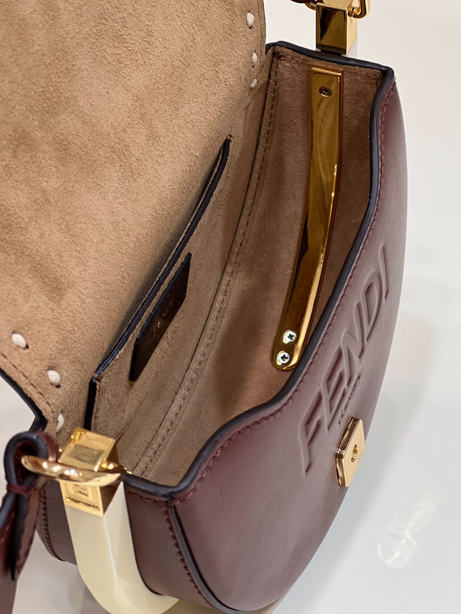 펜디 문라이트숄더백 베이지다크레드8.jpg