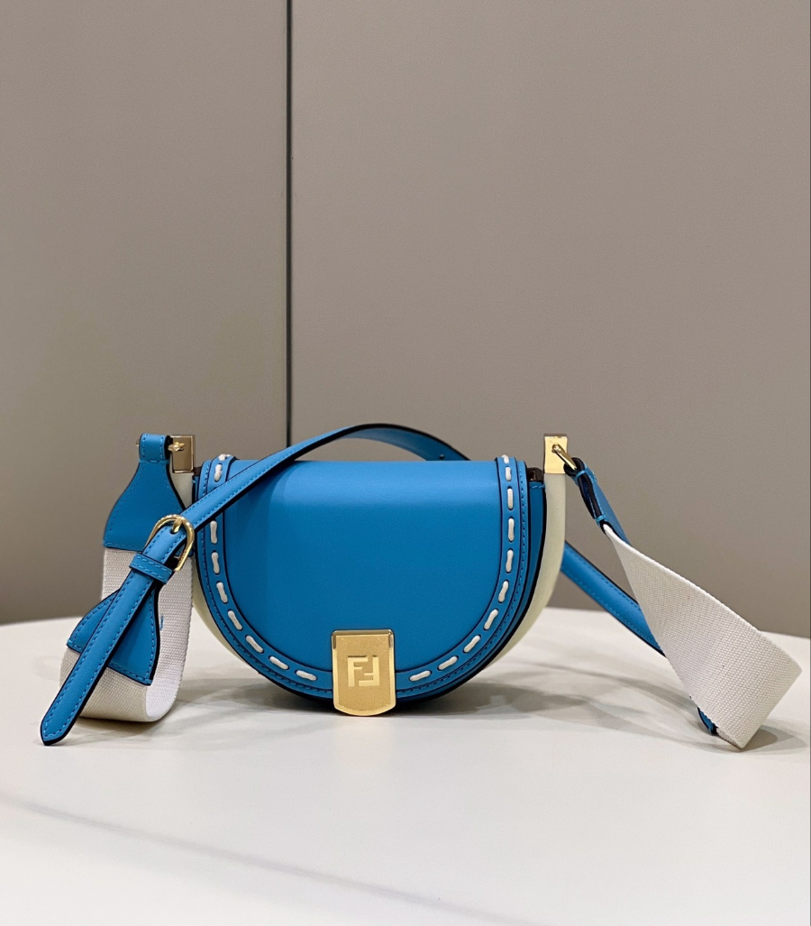 펜디 문라이트숄더백 베이지블루1.jpg