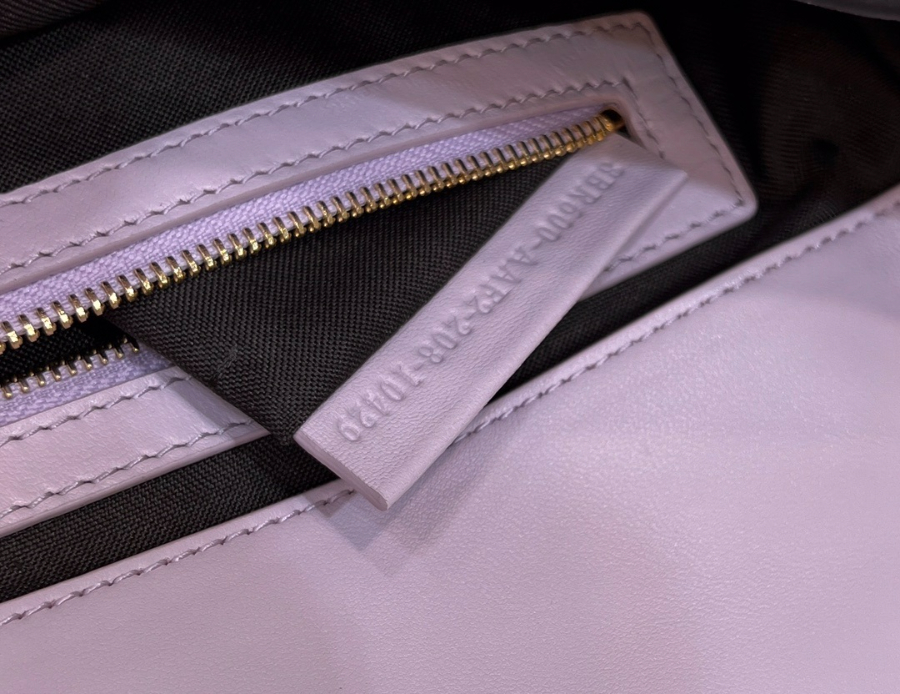 펜디 바게트백 라이트핑크8.jpg