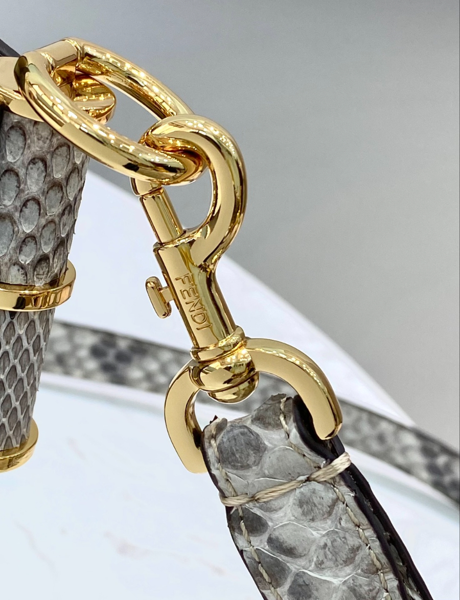 펜디 터치백 베이지5.jpg