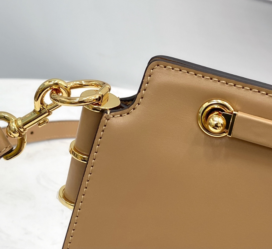 펜디 터치백 브라운6.jpg