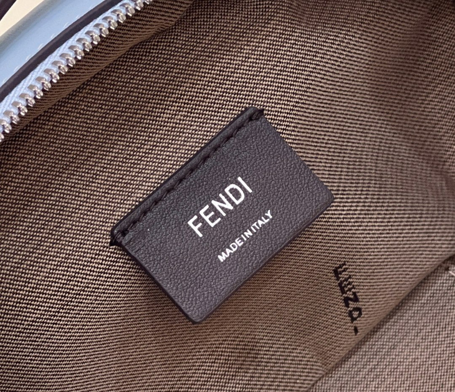 펜디 오락카메라백 라이트블루6.jpg