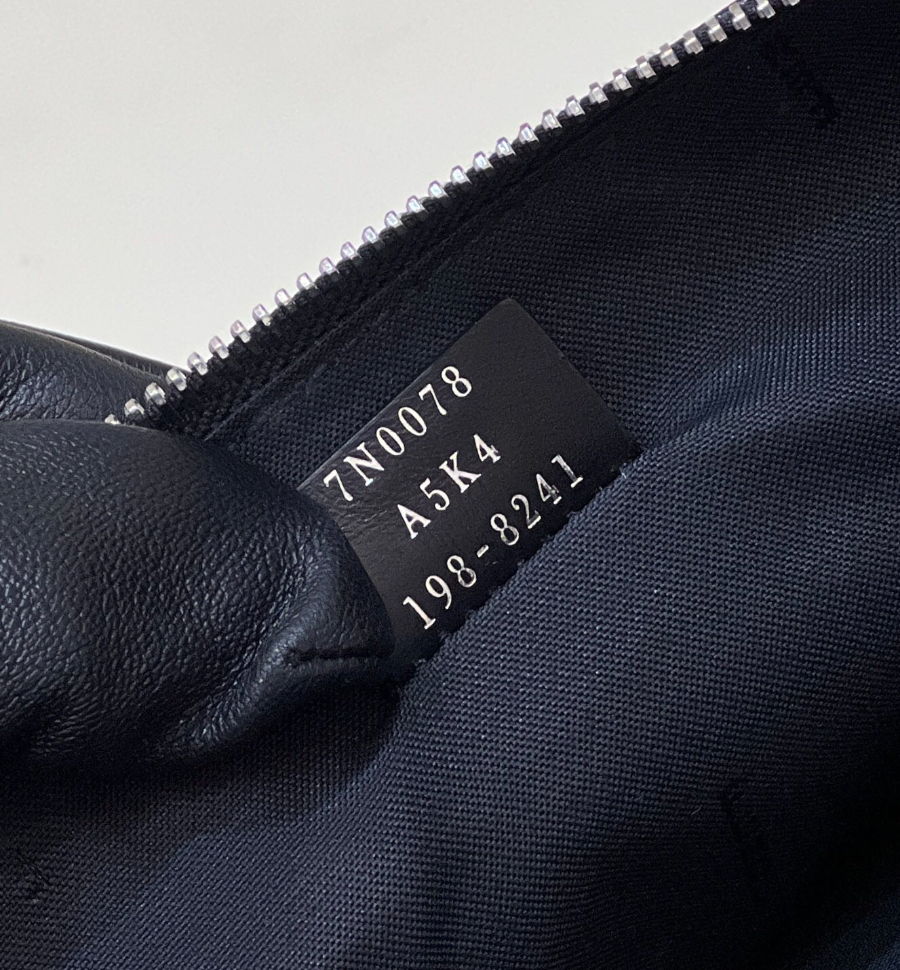 펜디 클러치 블랙7.jpg