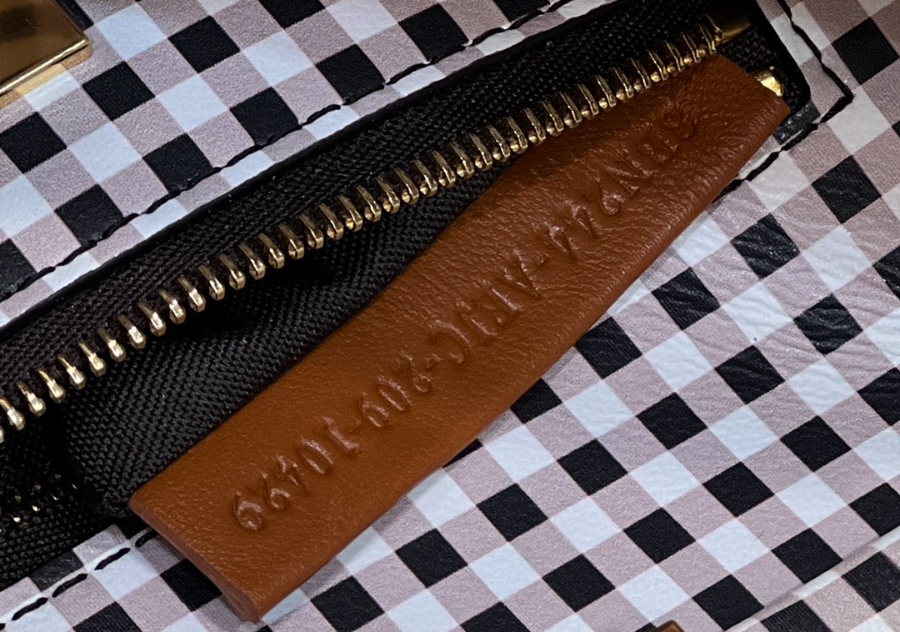 펜디 피카부아이코닉 브라운6.jpg