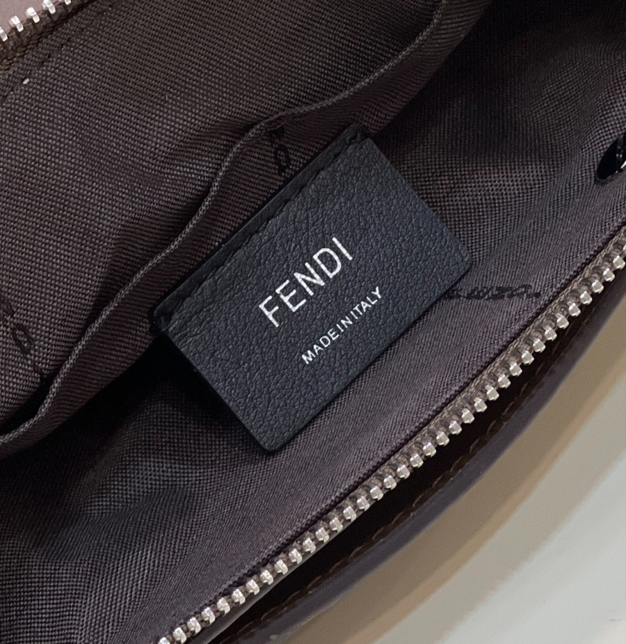 펜디 바이더웨이 다크브라운8.jpg