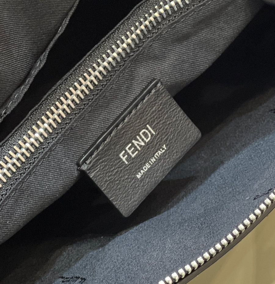 펜디 바이더웨이 블랙7.jpg