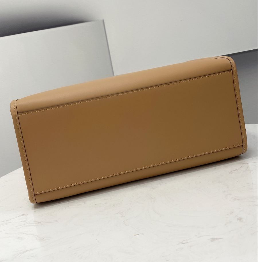 펜디 선샤인쇼퍼백 브라운5.jpg