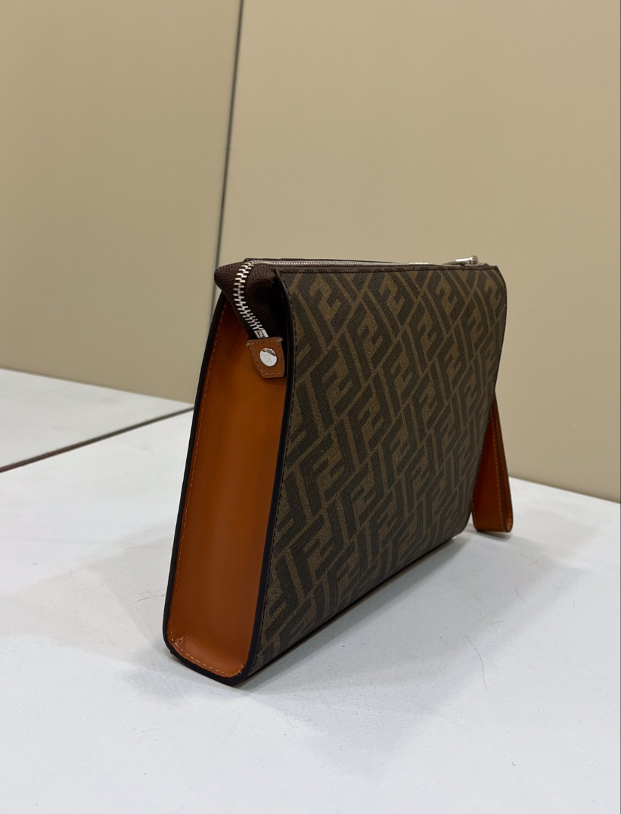 펜디 클러치 다크브라운3.jpg