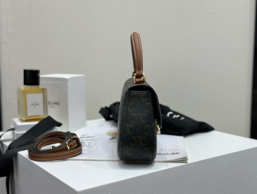 셀린느 틴 롤라 119533 2011.55cm 올 오버 로고06.jpg