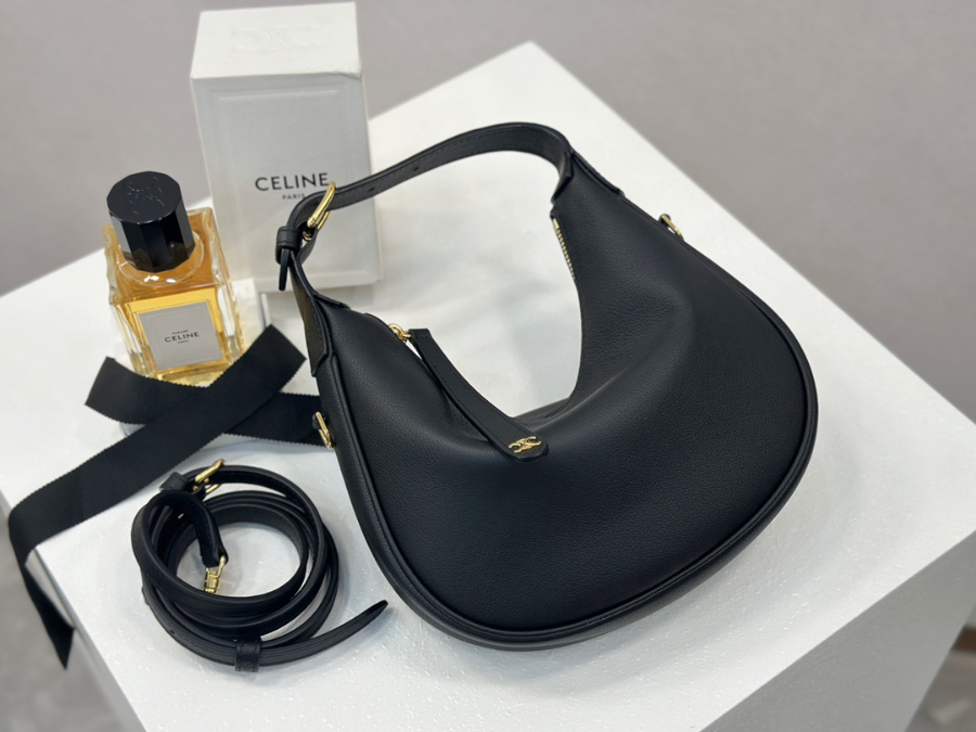 셀린느 틴 룰루 그레인 카프스킨 120723 21245cm 블랙07.jpg