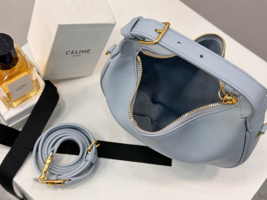 셀린느 틴 룰루 서플 그레인 카프스킨 120723 21245cm 글레이셔07.jpg