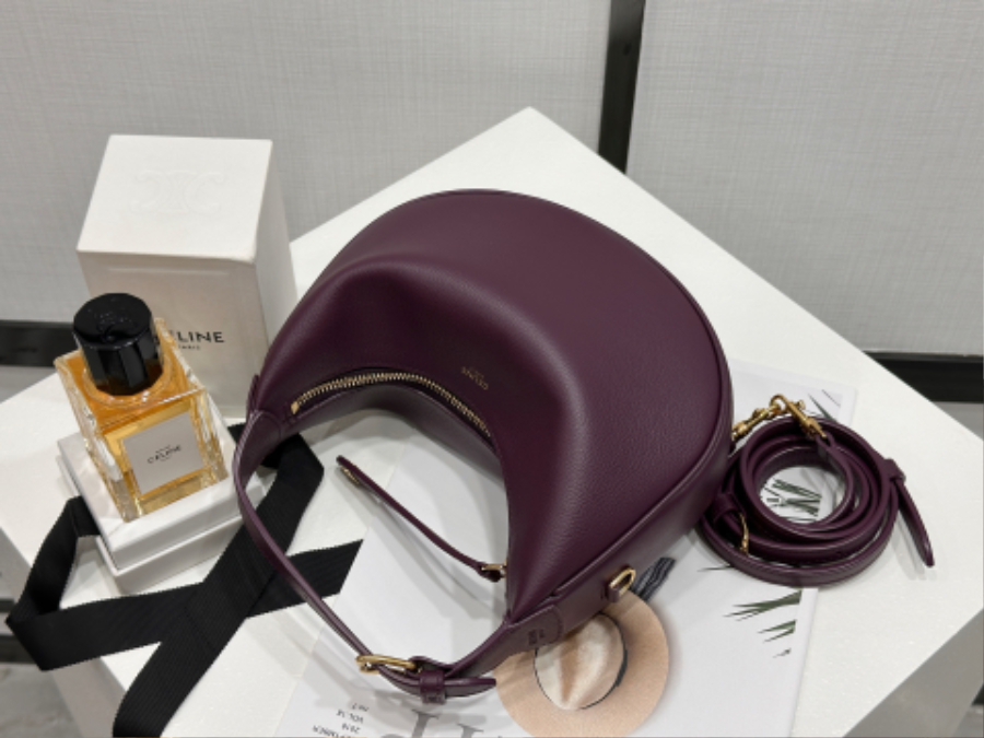 셀린느 틴 룰루 서플 그레인 카프스킨 120723 21245cm 퍼플07.jpg