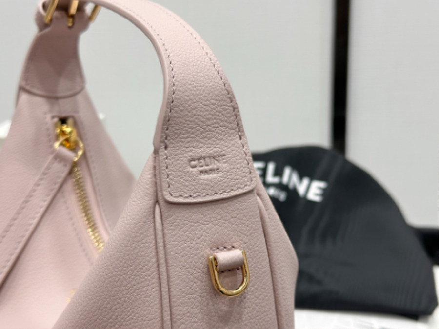 셀린느 틴 룰루 서플 그레인 카프스킨 120723 21245cm 핑크06.jpg