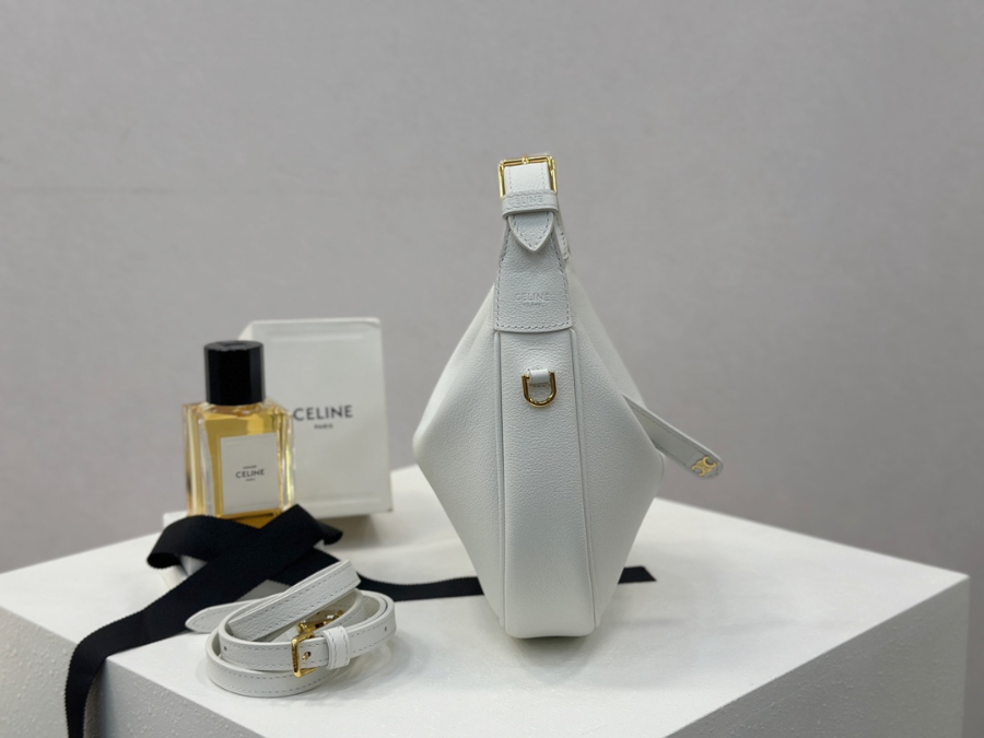 셀린느 틴 룰루 서플 그레인 카프스킨 120723 21245cm 화이트04.jpg