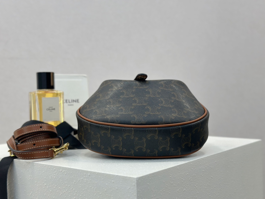 셀린느 틴 룰루 트리옹프 캔버스 카프스킨 탄 120722 21245cm07.jpg