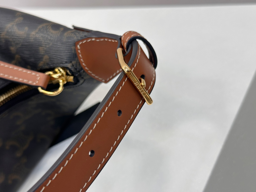 셀린느 틴 룰루 트리옹프 캔버스 카프스킨 탄 120722 21245cm09.jpg