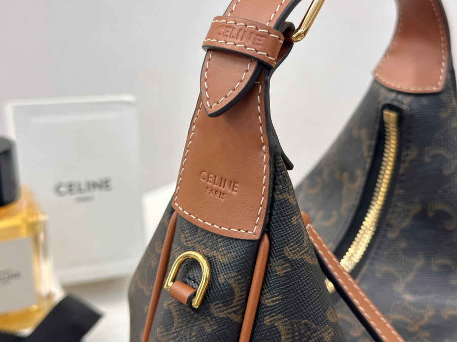 셀린느 틴 룰루 트리옹프 캔버스 카프스킨 탄 120722 21245cm10.jpg