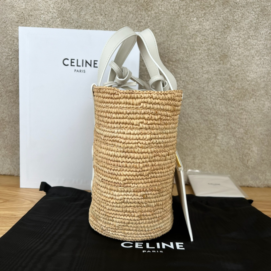 셀린느 틴 서플 클래식 파니에 라피아 21.52213cm 화이트 로고3.jpg