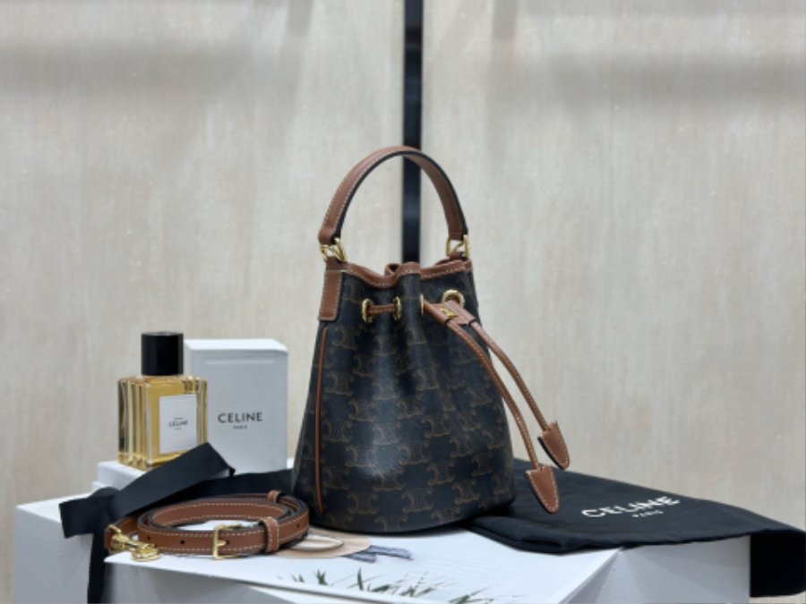 셀린느 틴 클라라 백 - 트리옹프 캔버스 카프스킨 121672 161916cm04.jpg