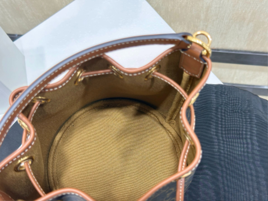 셀린느 틴 클라라 백 - 트리옹프 캔버스 카프스킨 121672 161916cm10.jpg