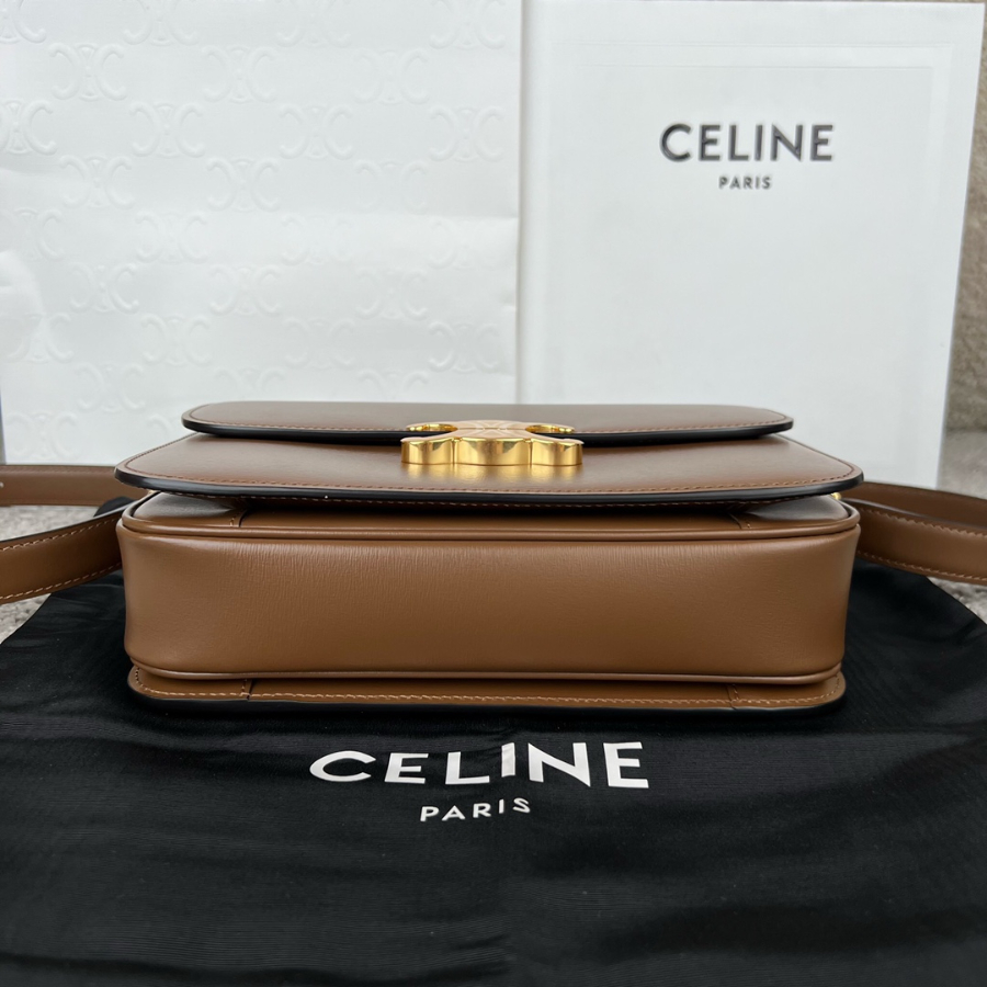 셀린느 틴 트리옹프 백 미디엄 22.516.57.5cm 다크 브라운3.jpg