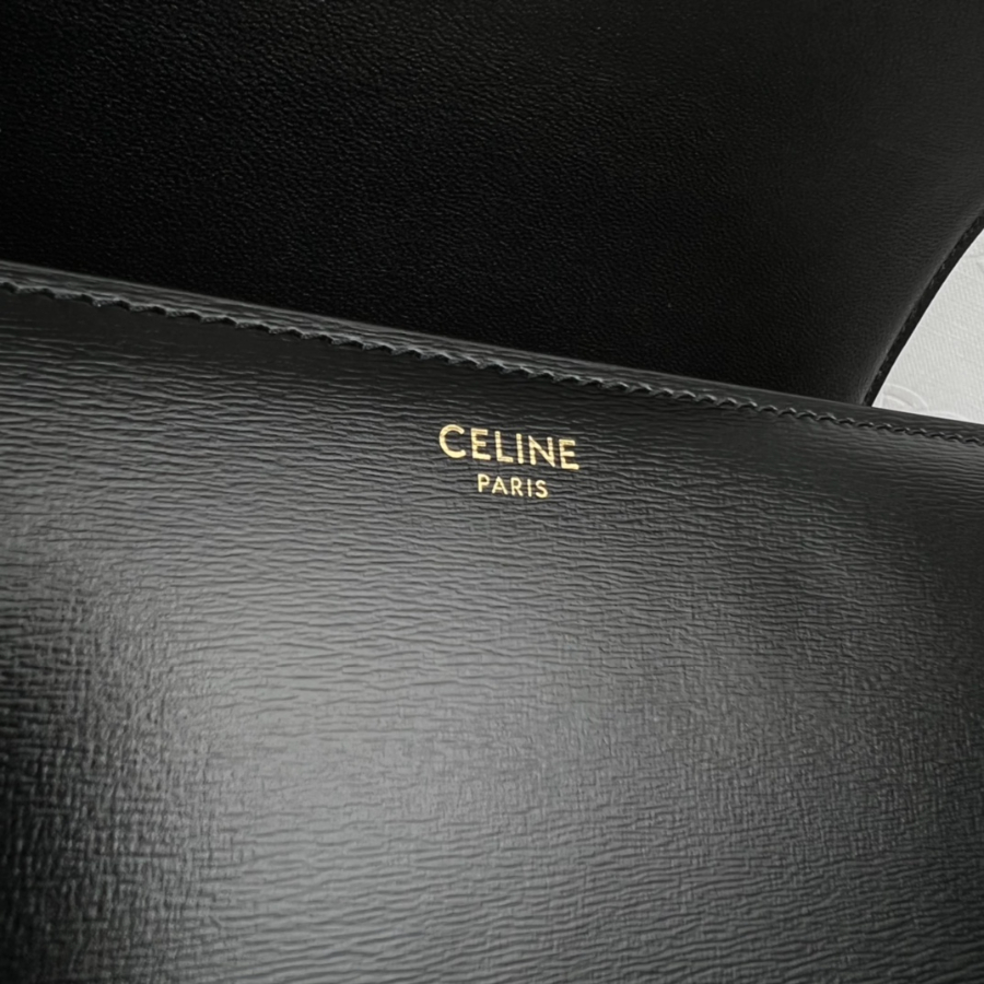 셀린느 틴 트리옹프 백 미디엄 22.516.57.5cm 블랙9.jpg