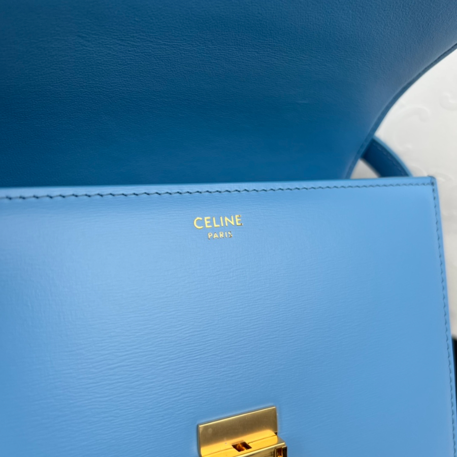 셀린느 틴 트리옹프 백 스몰 18.5146cm 188423 스카이 블루8.jpg