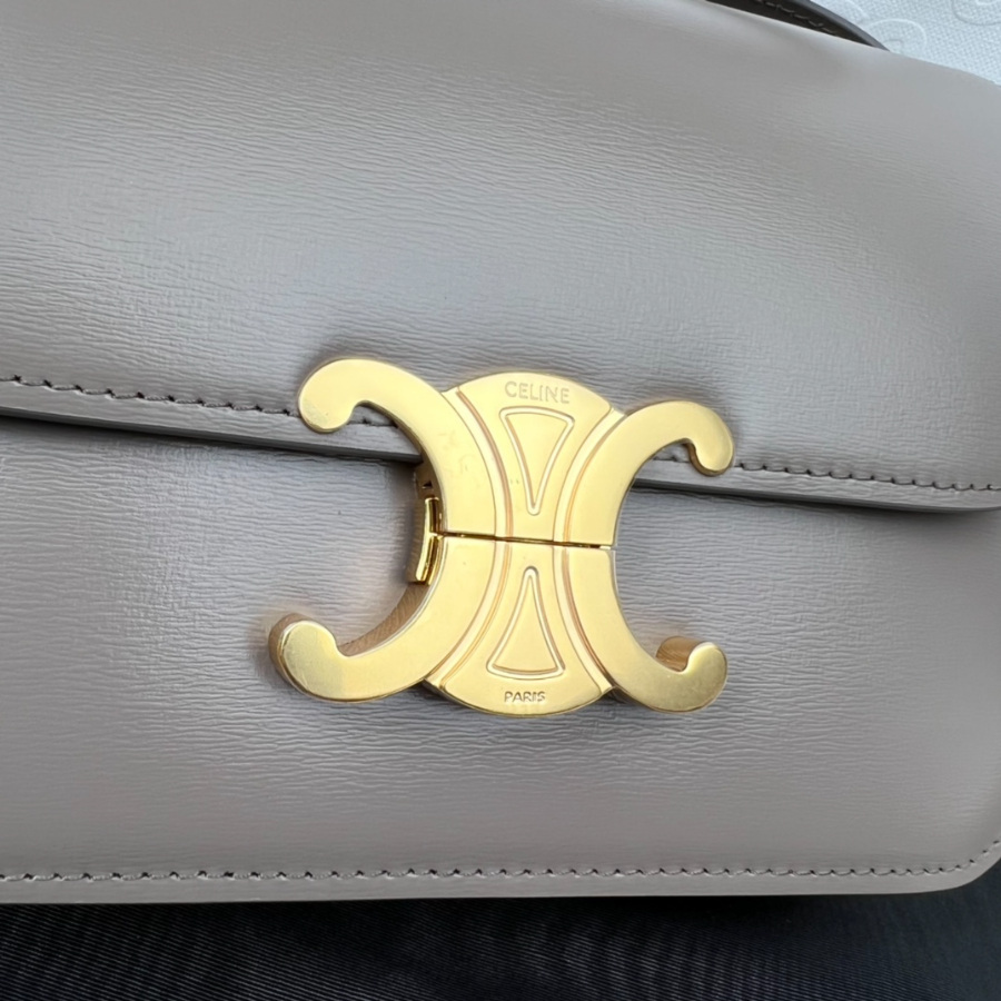 셀린느 틴 트리옹프 백 스몰 18.5146cm 188423 스톤7.jpg