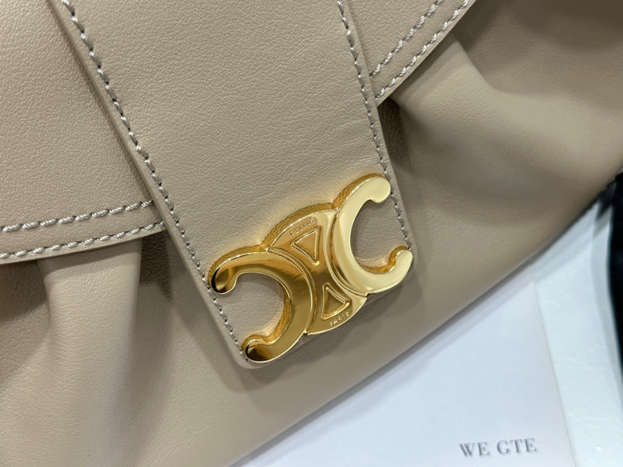셀린느 폴리 백 33199cm 115633 미디엄 베이지07.jpg