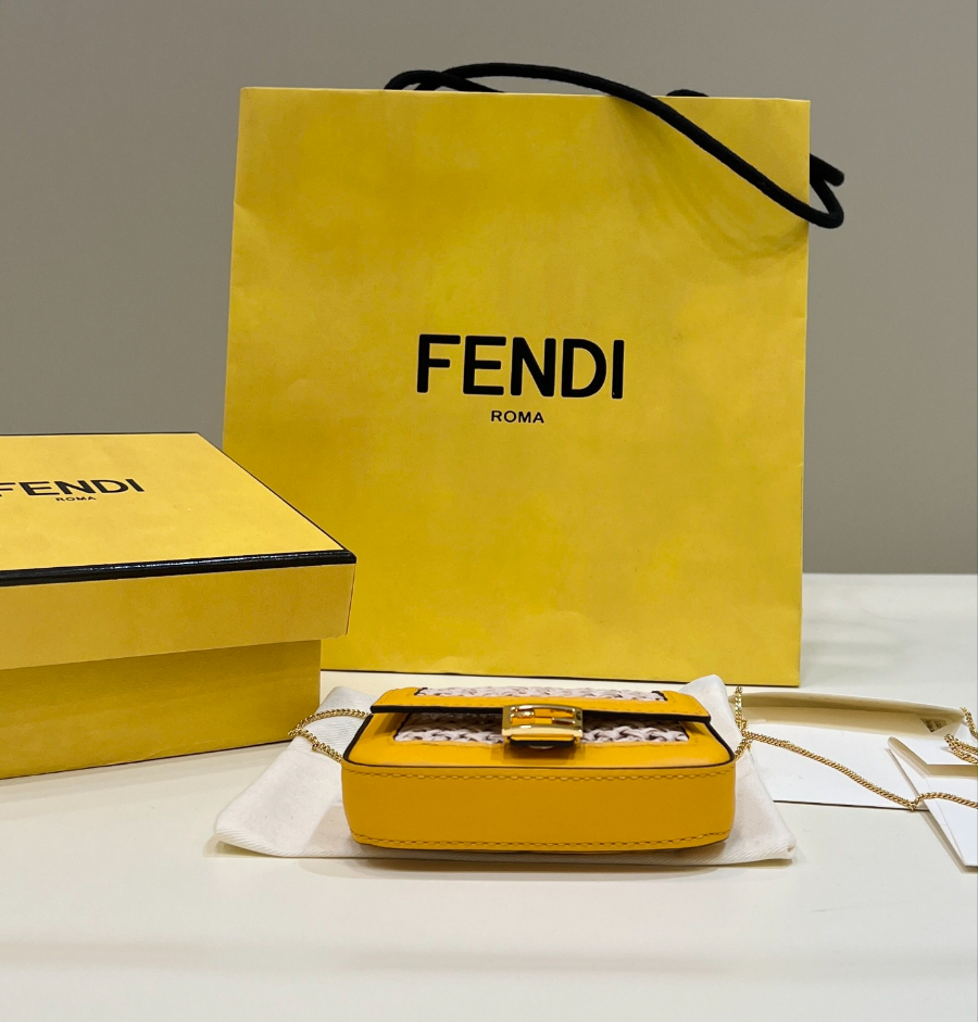 펜디 나노바게트참 옐로우4.jpg