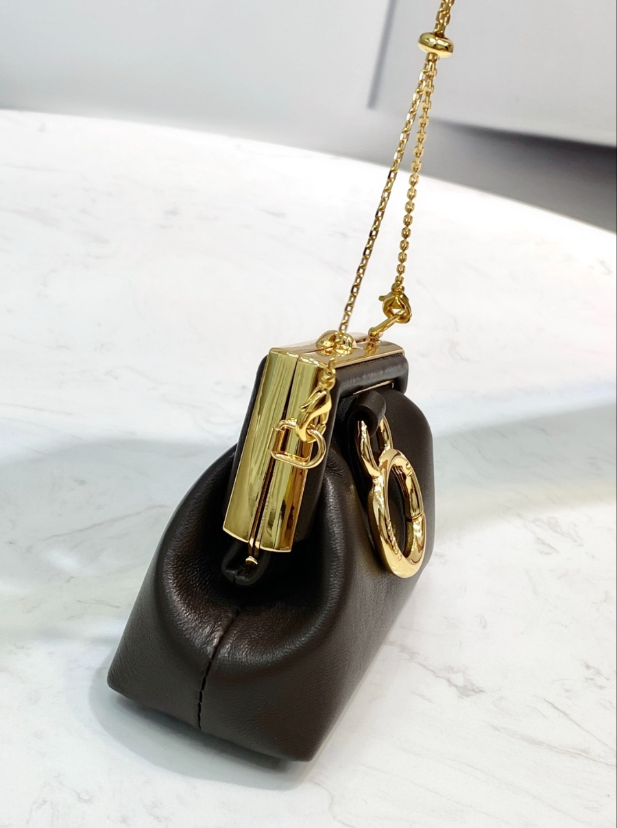 펜디 나노퍼스트백 블랙3.jpg