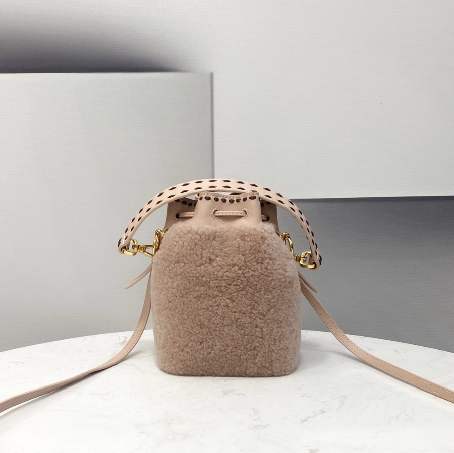 펜디 몬트레조미니버킷백 라이트핑크블랙3.jpg