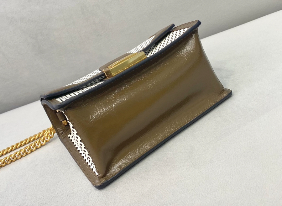 펜디 칸유체인숄더백 다크브라운화이트4.jpg