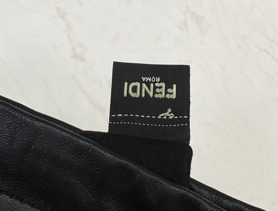 펜디 미니가죽파우치 블랙옐로우8.jpg