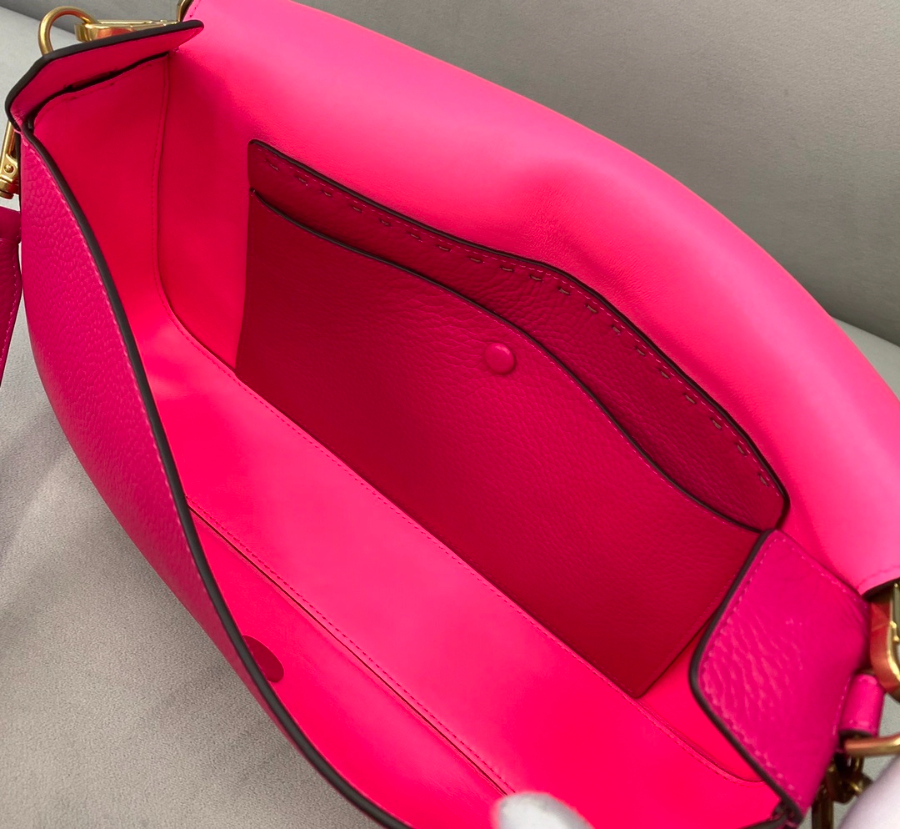 펜디 바게트백 핫핑크8.jpg