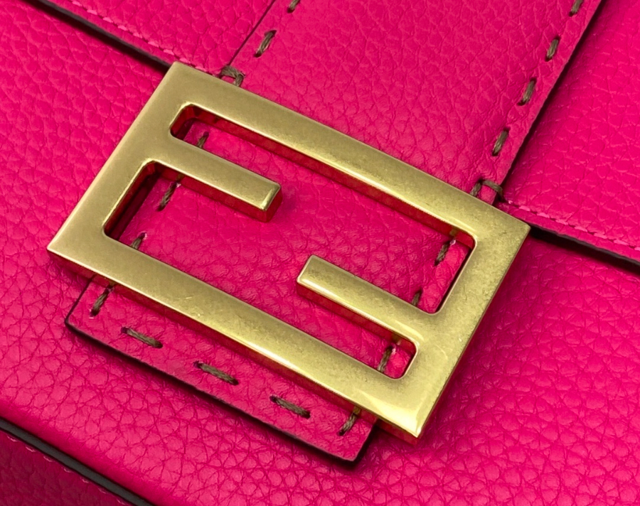 펜디 바게트백 핫핑크4.jpg