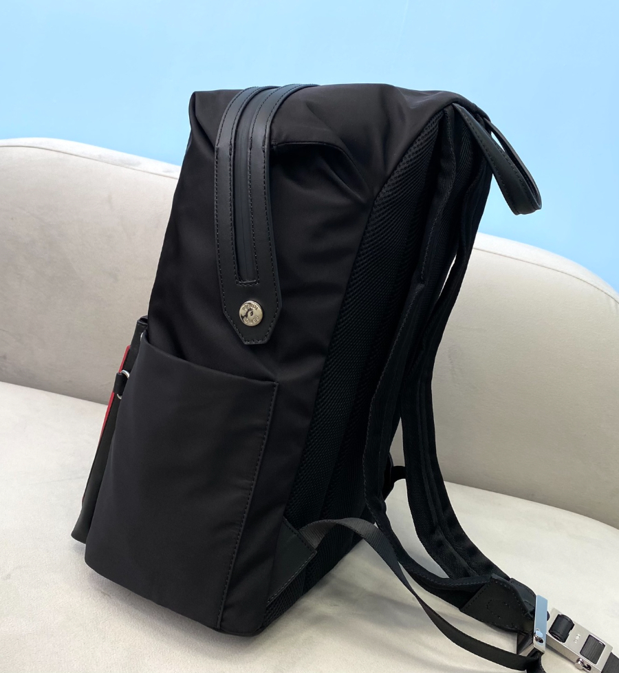 펜디 백팩 블랙레드옐로우3.jpg