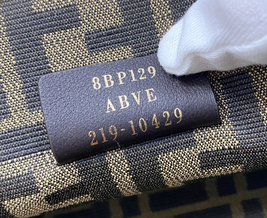 펜디 퍼스트백 다크브라운골드8.jpg