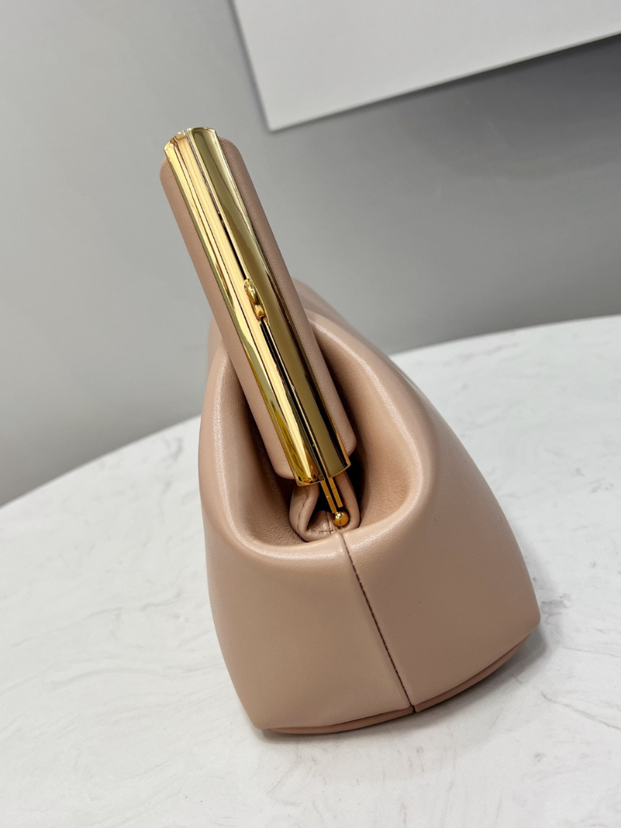 펜디 퍼스트백 라이트핑크골드3.jpg