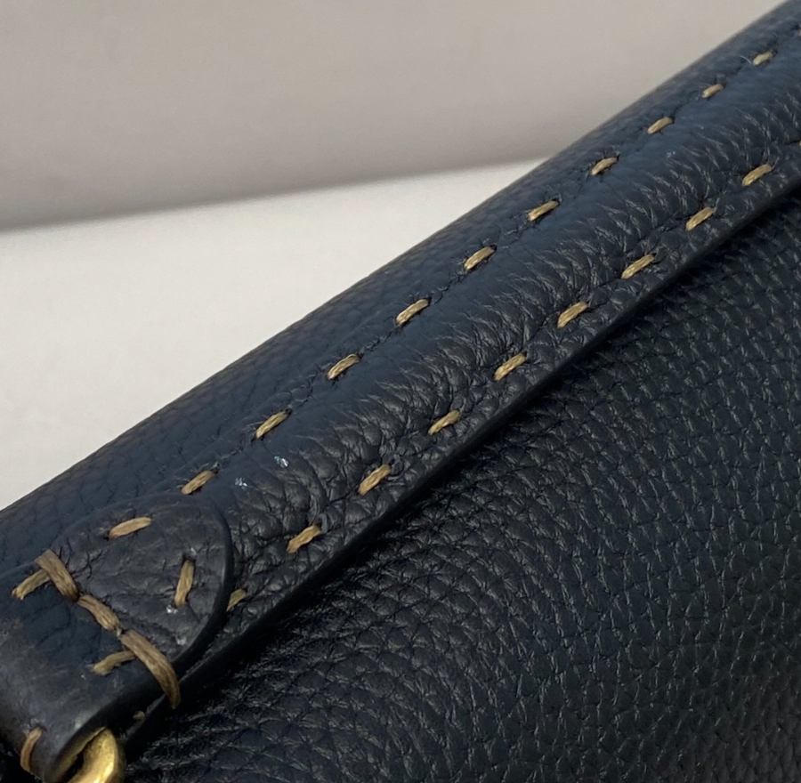 펜디 바게트백 블랙6.jpg