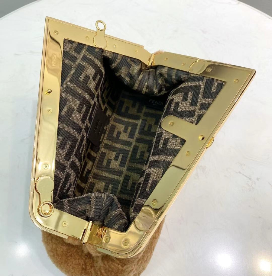 펜디 퍼스트백 스몰 브라운9.jpg