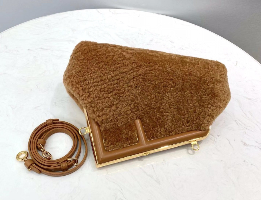 펜디 퍼스트백 스몰 브라운2.jpg