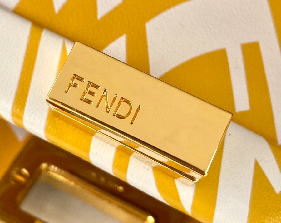 펜디 피카부아이코닉 화이트옐로우5.jpg