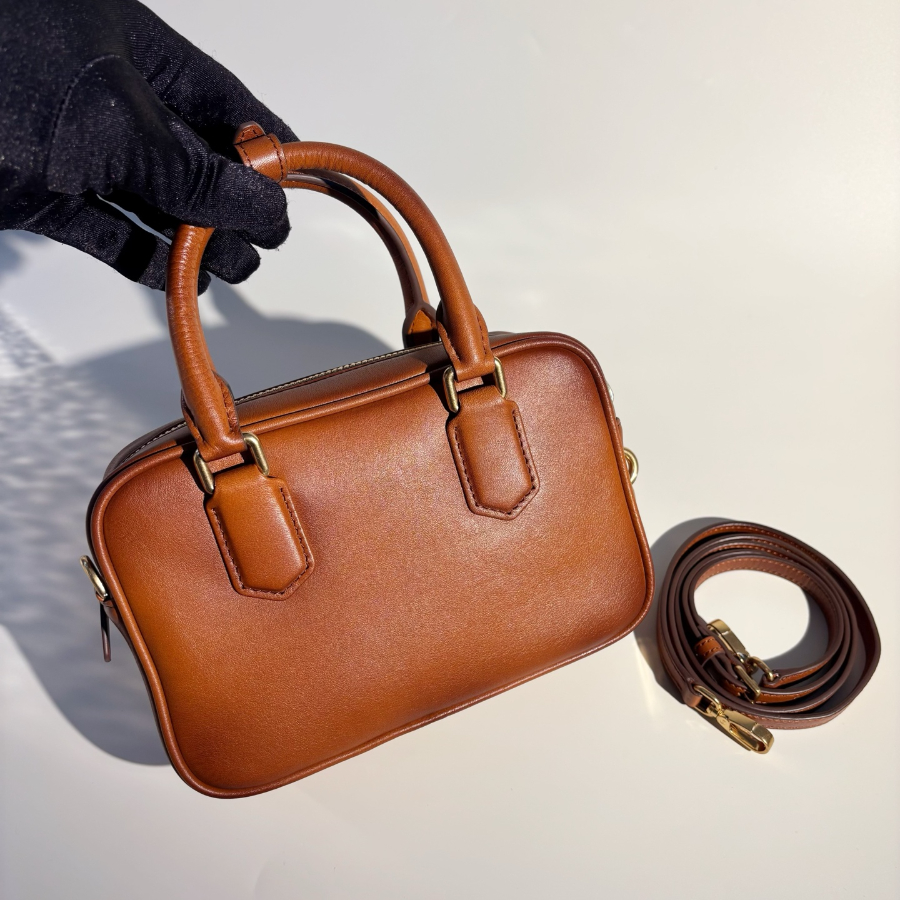 미우미우 too pretty 빈티지 소가죽 가방 5BB123 19136cm 브라운02.jpg