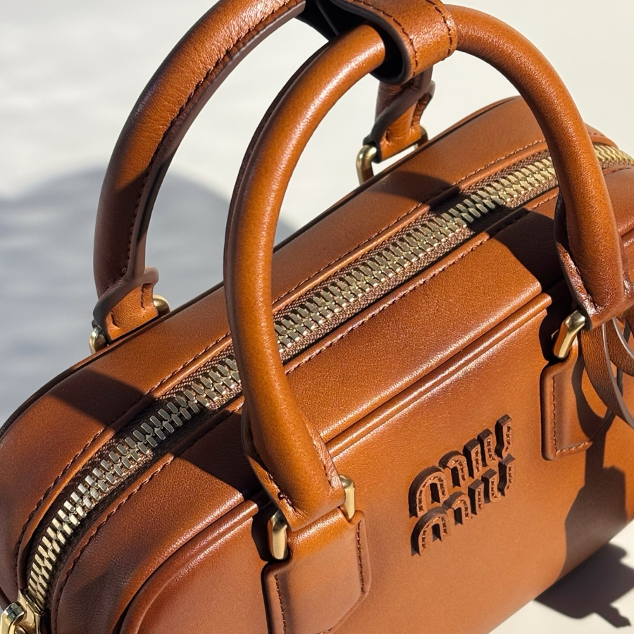 미우미우 too pretty 빈티지 소가죽 가방 5BB123 19136cm 브라운05.jpg