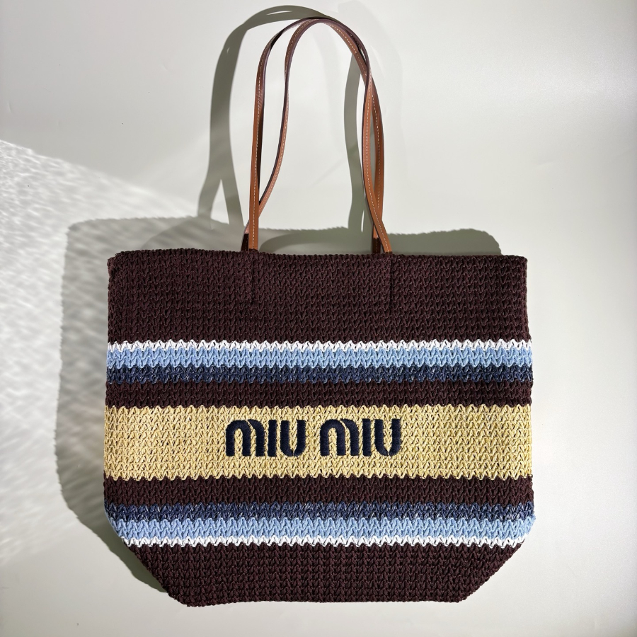 미우미우 라피아 이펙트 우븐 토트백 코코아 브라운 셀레스트 내츄럴 5BG228 403416cm01.jpg