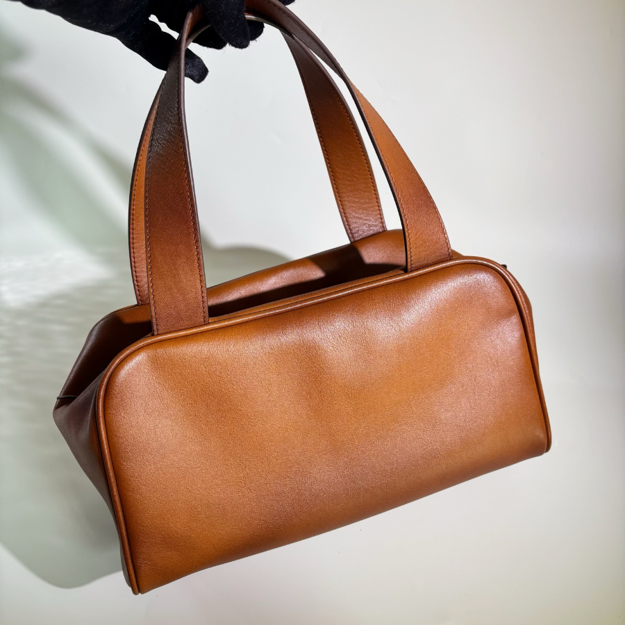 미우미우 아방츄어 소가죽 가방 5BC182 브라운03.jpg